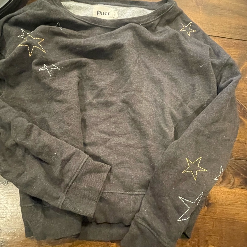 Pact short starry sweater Large